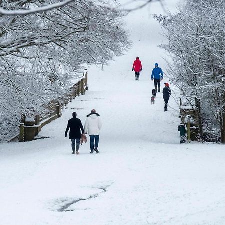 Zen Cottage, Cheltenham ウィンチカム エクステリア 写真