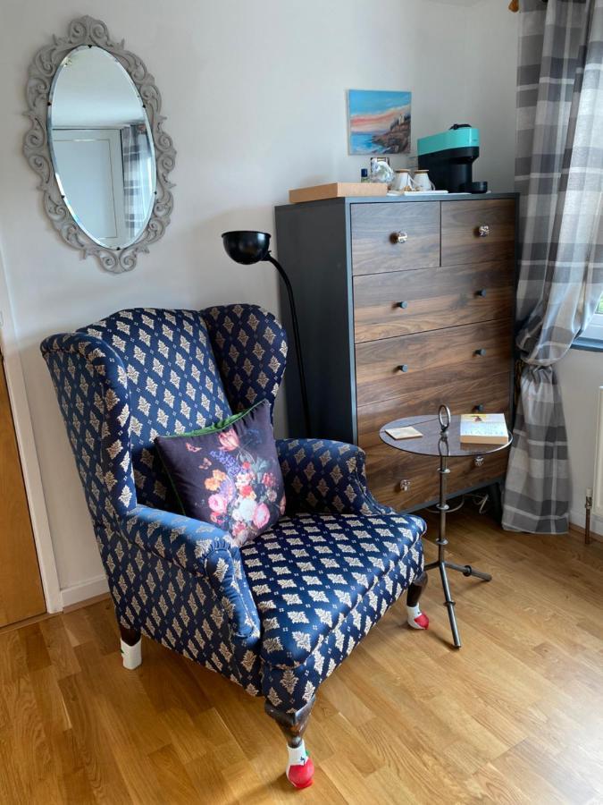 Zen Cottage, Cheltenham ウィンチカム エクステリア 写真